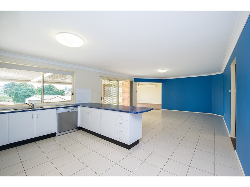 11 Alexander Close, Aberdeen NSW 2336