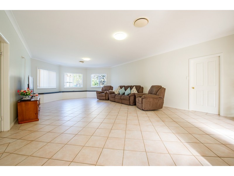 114 Graeme Street, Aberdeen NSW 2336