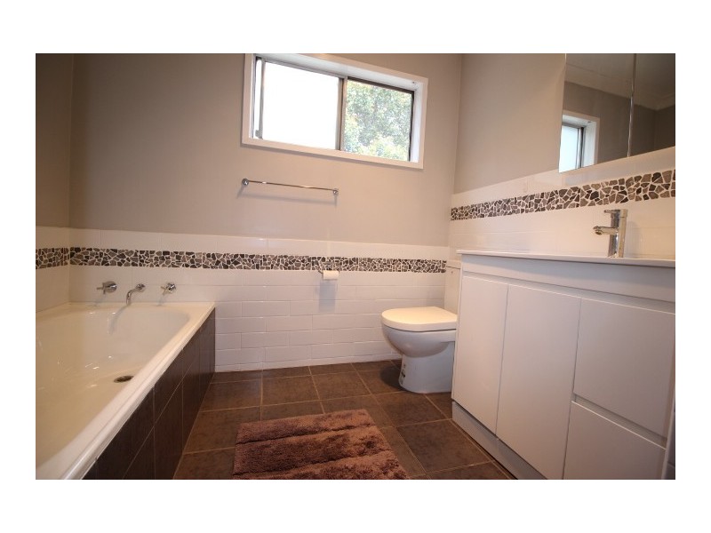 84 Segenhoe Street, Aberdeen NSW 2336