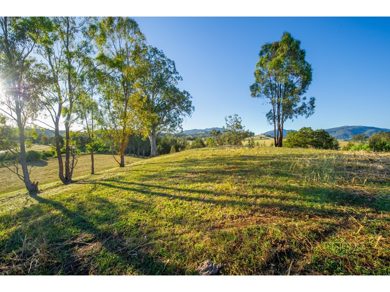 1967 Waverley Street, Gundy NSW 2337