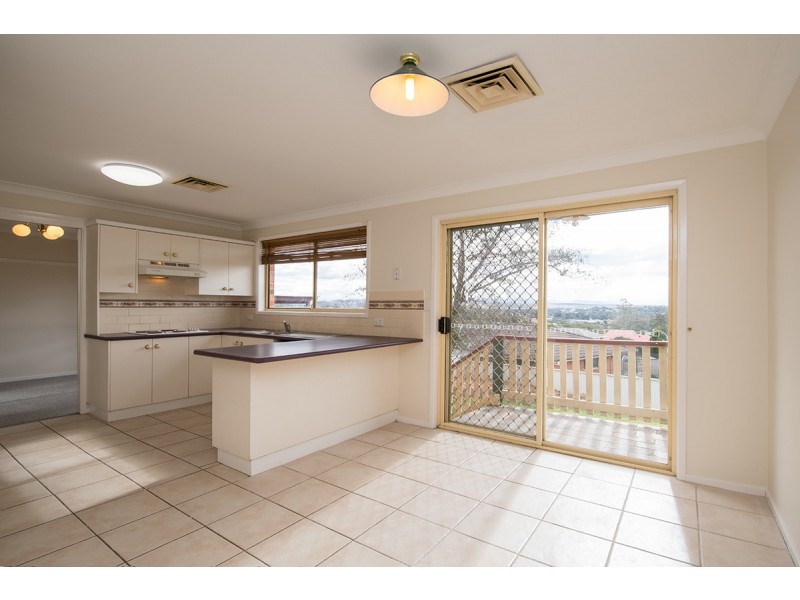 10 Bloodwood Road, Muswellbrook NSW 2333