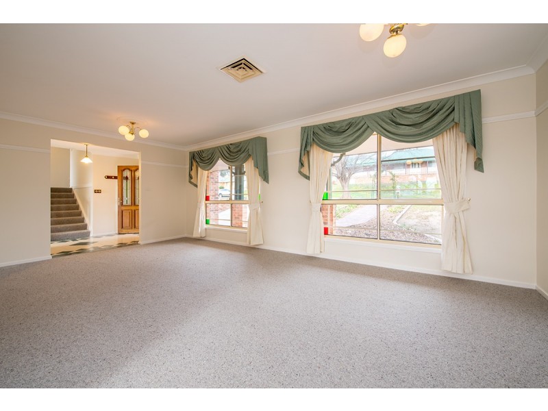 10 Bloodwood Road, Muswellbrook NSW 2333