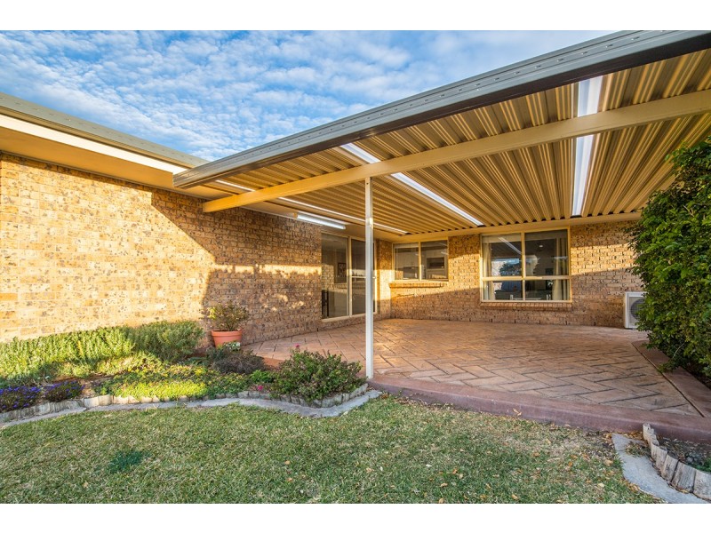 18 Honeysuckle Crescent, Scone NSW 2337