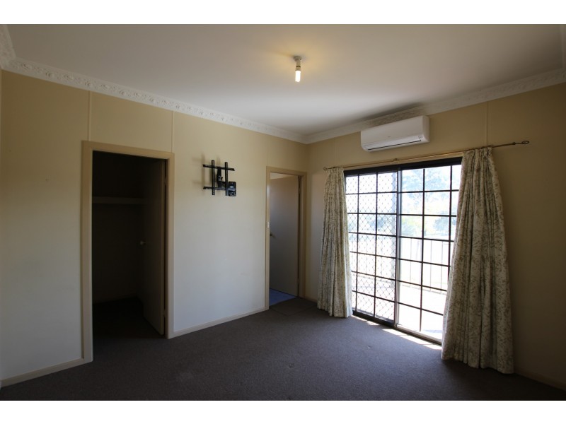136-138 MacQueen Street, Aberdeen NSW 2336