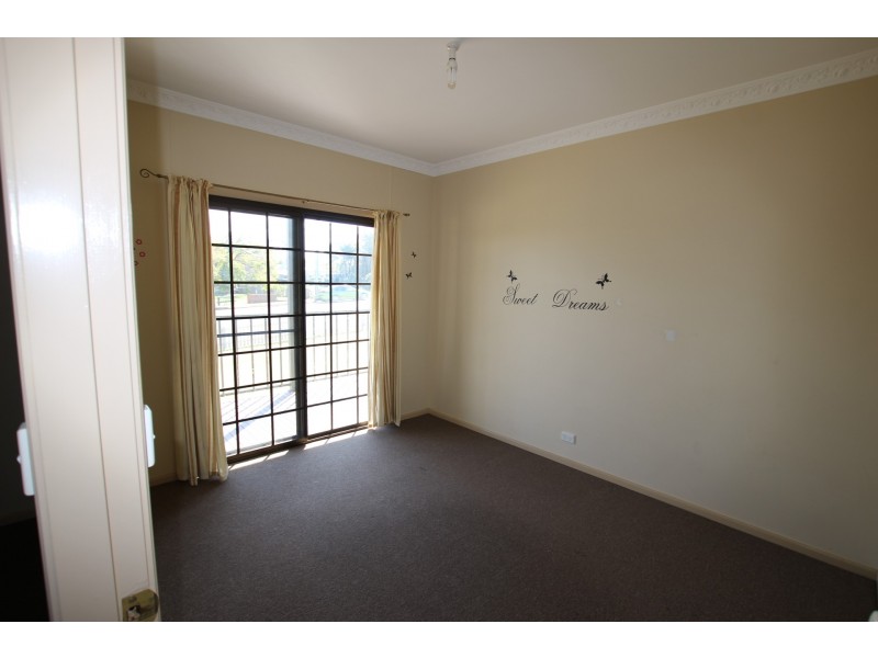 136-138 MacQueen Street, Aberdeen NSW 2336