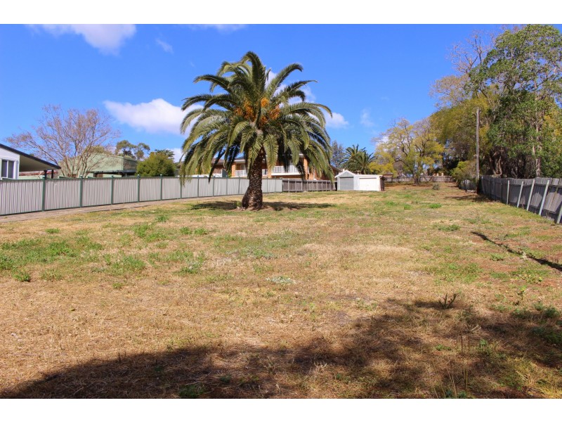 83 Brook Street, Muswellbrook NSW 2333