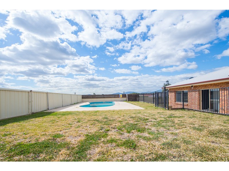 5 Fitzgerald Avenue, Muswellbrook NSW 2333