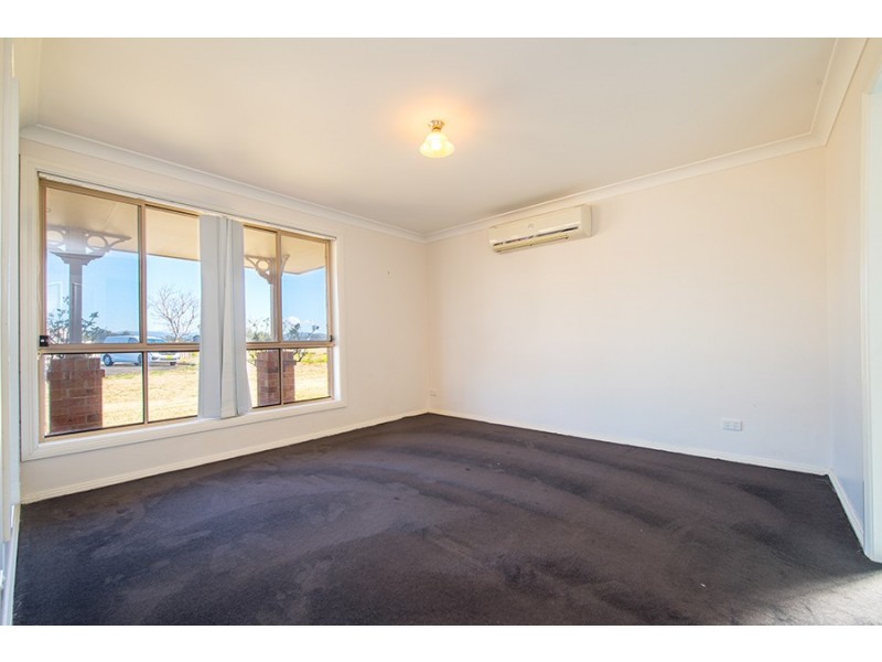 2 Hill Street, Scone NSW 2337