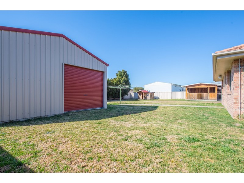 2 Hill Street, Scone NSW 2337