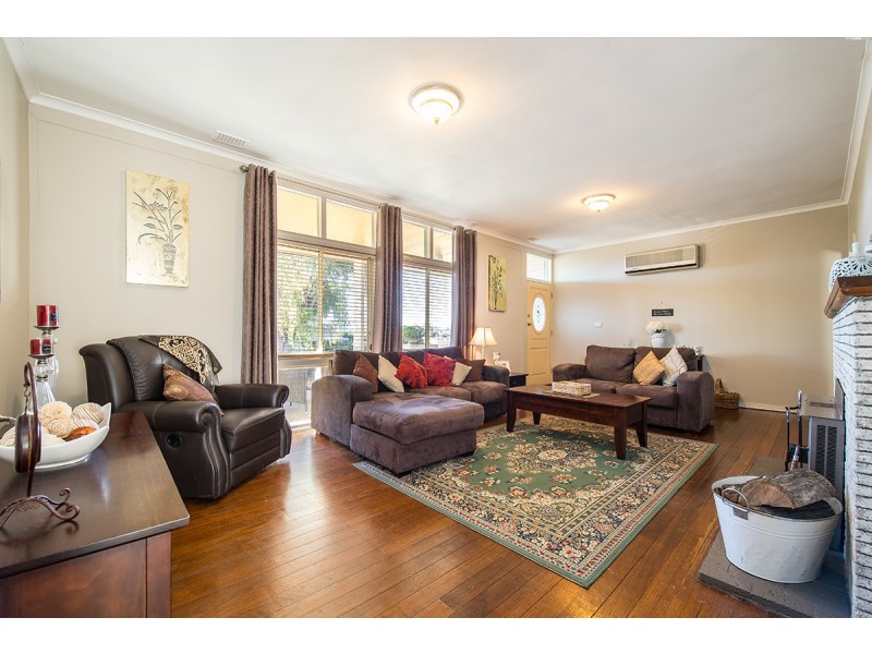 7 Dumaresq Street, Muswellbrook NSW 2333