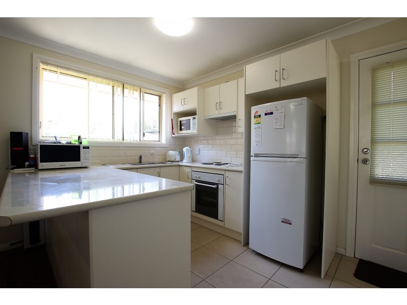 2/3 Acacia Drive, Muswellbrook NSW 2333