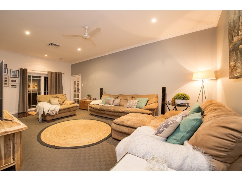 6 Sledmere Close, Scone NSW 2337