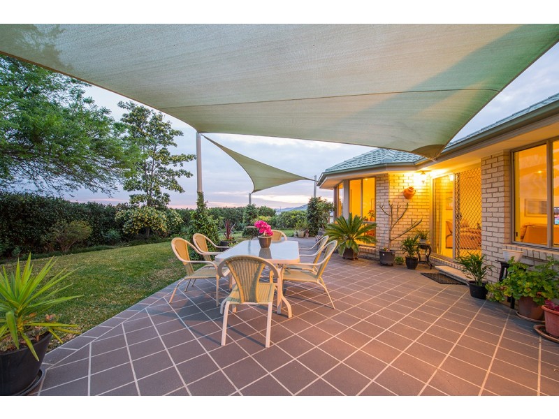 6 Redbank Drive, Scone NSW 2337