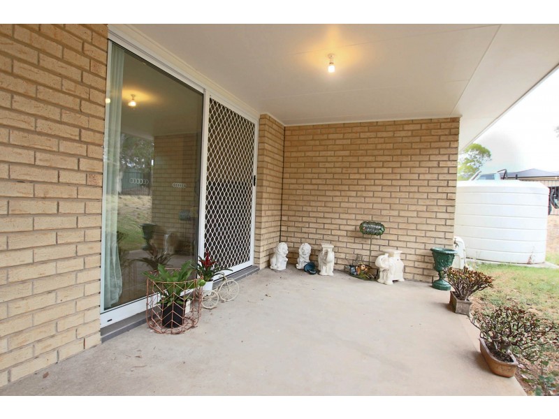 10 Bronte Crescent, Muswellbrook NSW 2333