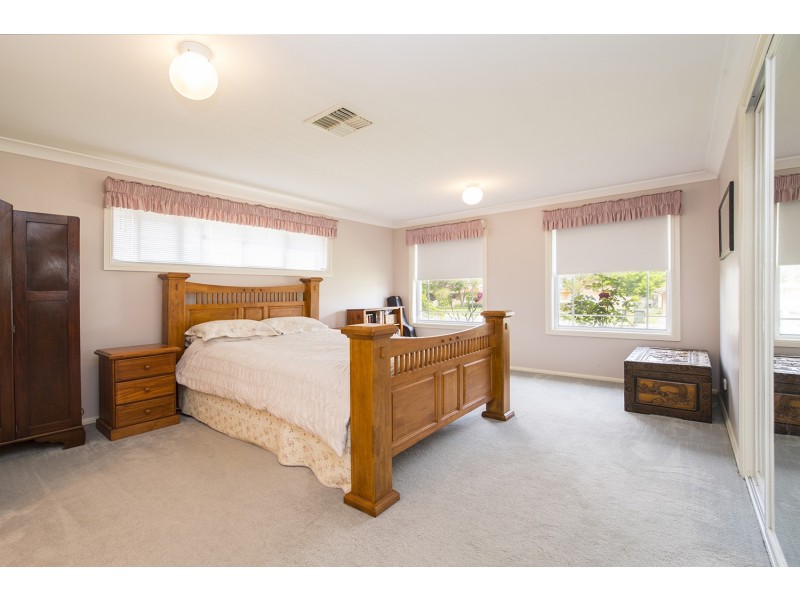 16 Honeysuckle Crescent, Scone NSW 2337