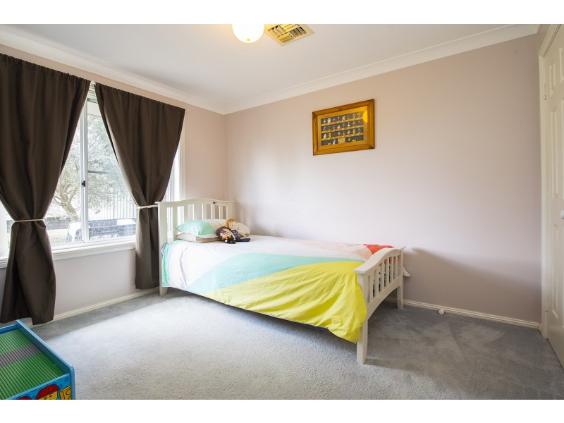 16 Honeysuckle Crescent, Scone NSW 2337