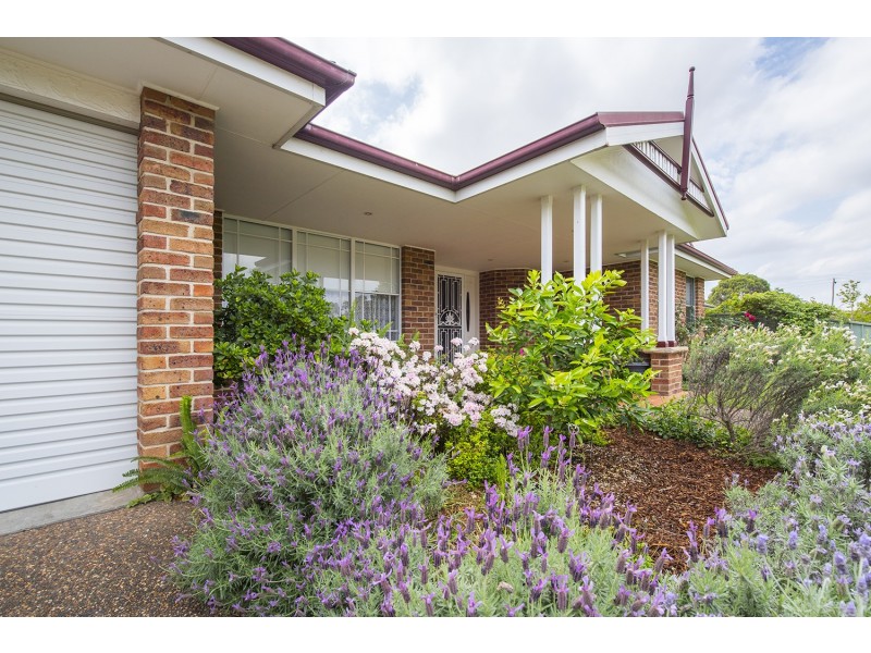 16 Honeysuckle Crescent, Scone NSW 2337