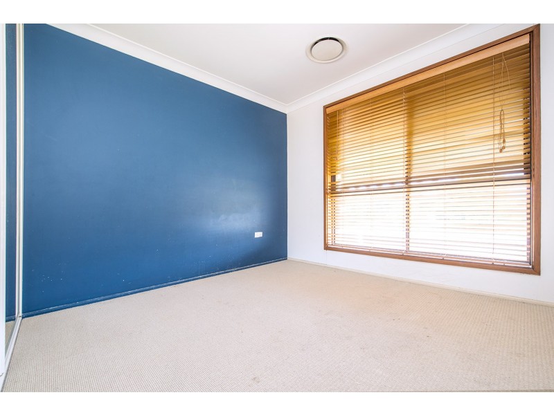 2 Lang Place, Scone NSW 2337