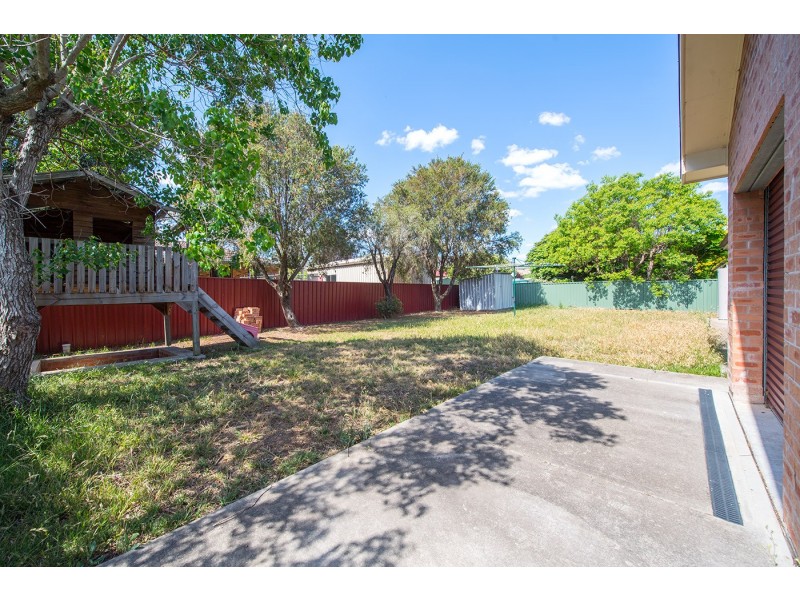 2 Lang Place, Scone NSW 2337