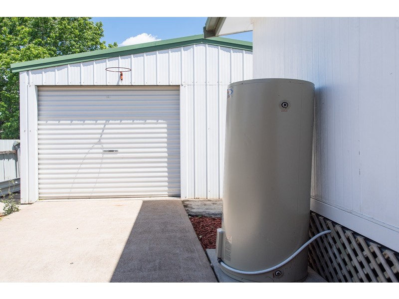 32 Claret Avenue, Muswellbrook NSW 2333