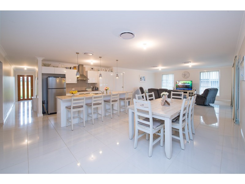 24 Kookaburra Avenue, Scone NSW 2337