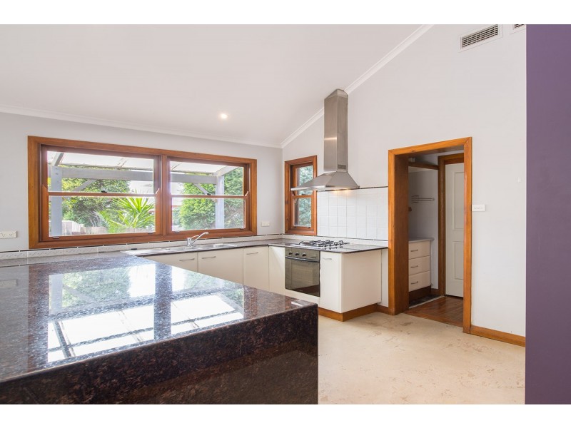 2 Hillview Avenue, Muswellbrook NSW 2333