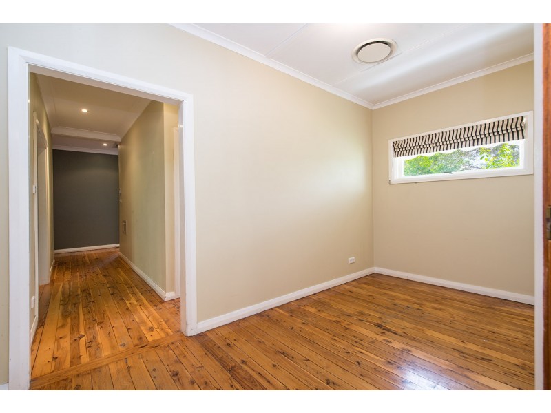 2 Hillview Avenue, Muswellbrook NSW 2333