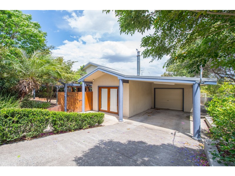 2 Hillview Avenue, Muswellbrook NSW 2333