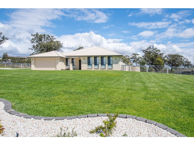 5 Jackaroo Close, Muswellbrook NSW 2333