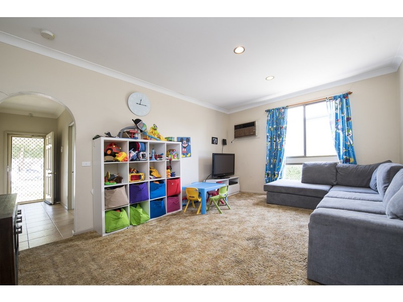 12 Barrett Street, Muswellbrook NSW 2333