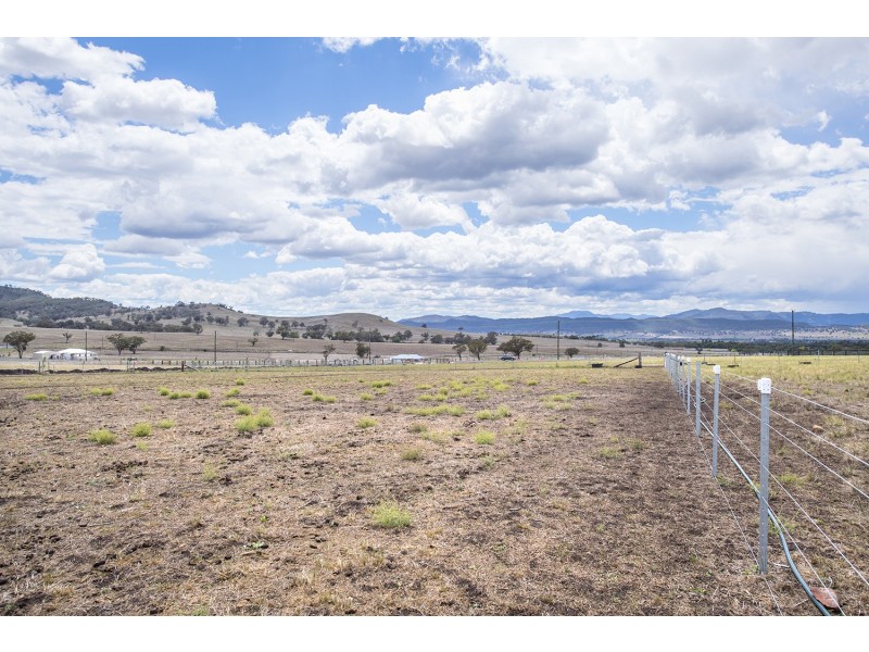 10 Bakewell Circuit, Scone NSW 2337