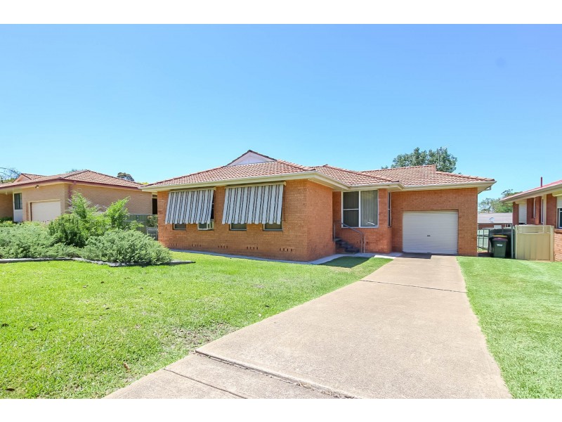 11 Isobella Street, Muswellbrook NSW 2333