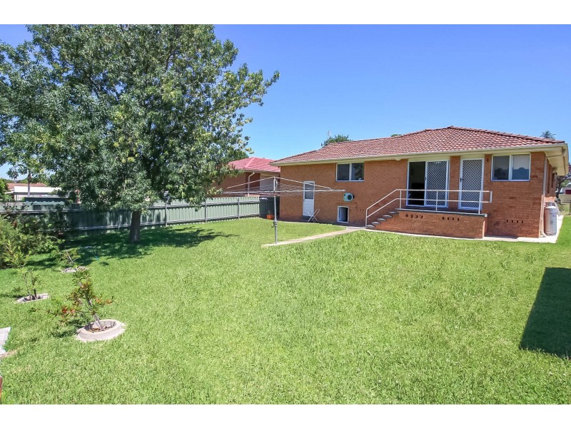 11 Isobella Street, Muswellbrook NSW 2333
