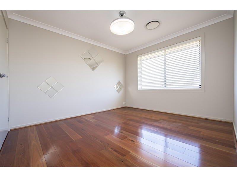 4 Kingfisher Crescent, Scone NSW 2337
