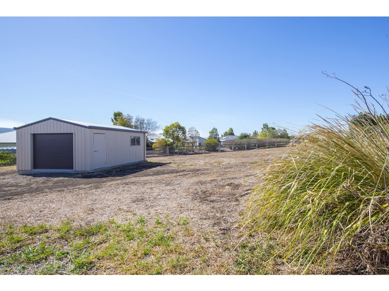 4 Kingfisher Crescent, Scone NSW 2337