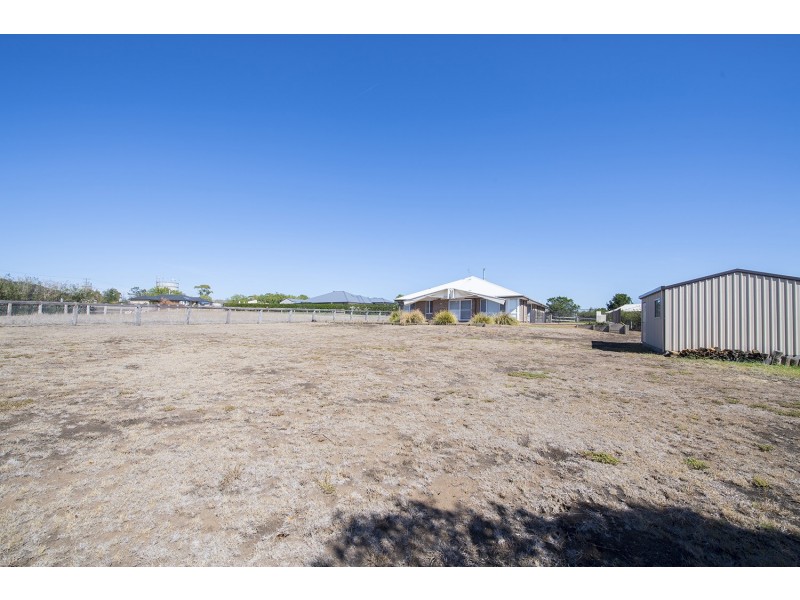 4 Kingfisher Crescent, Scone NSW 2337