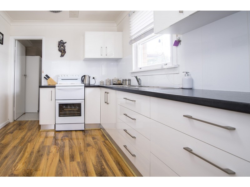 28 Tobruk Avenue, Muswellbrook NSW 2333