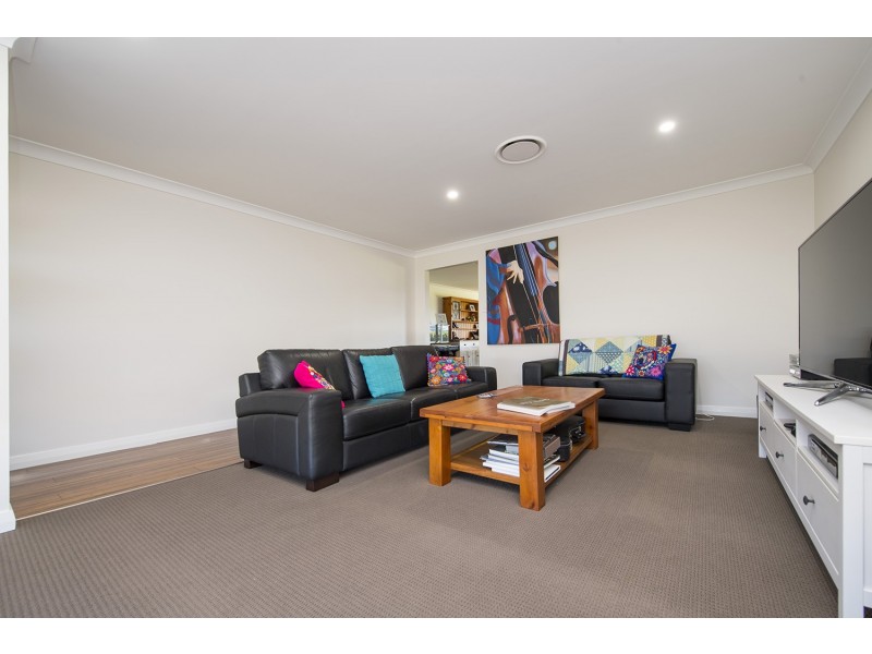 11 Somerset Place, Scone NSW 2337