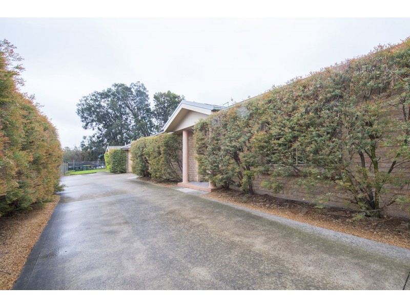2 St Andrews Place, Muswellbrook NSW 2333