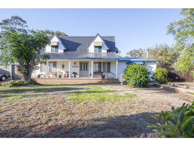 11 Seaward Avenue, Scone NSW 2337