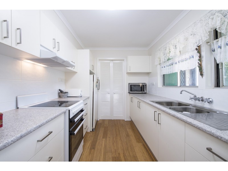 11 Seaward Avenue, Scone NSW 2337