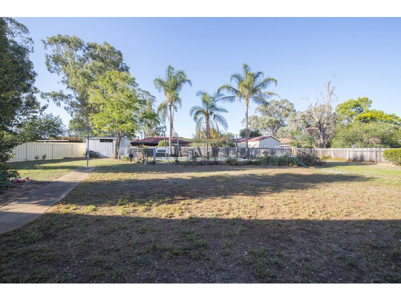 11 Seaward Avenue, Scone NSW 2337