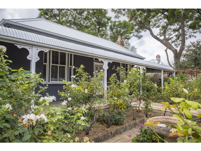 82 Kelly Street, Scone NSW 2337