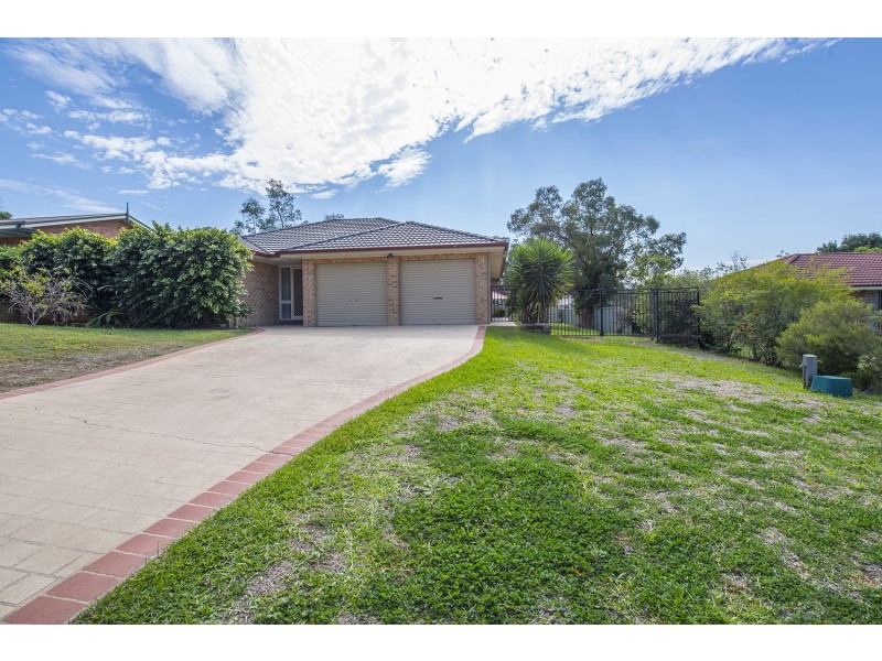 8 Grimes Close, Denman NSW 2328