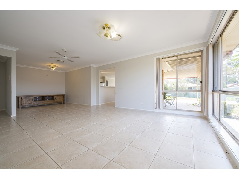 8 Grimes Close, Denman NSW 2328