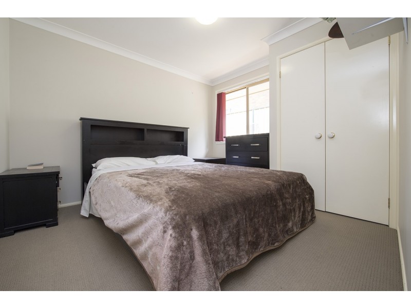 8 Grimes Close, Denman NSW 2328