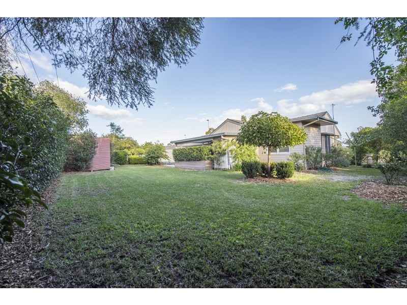 4 Little Street, Scone NSW 2337