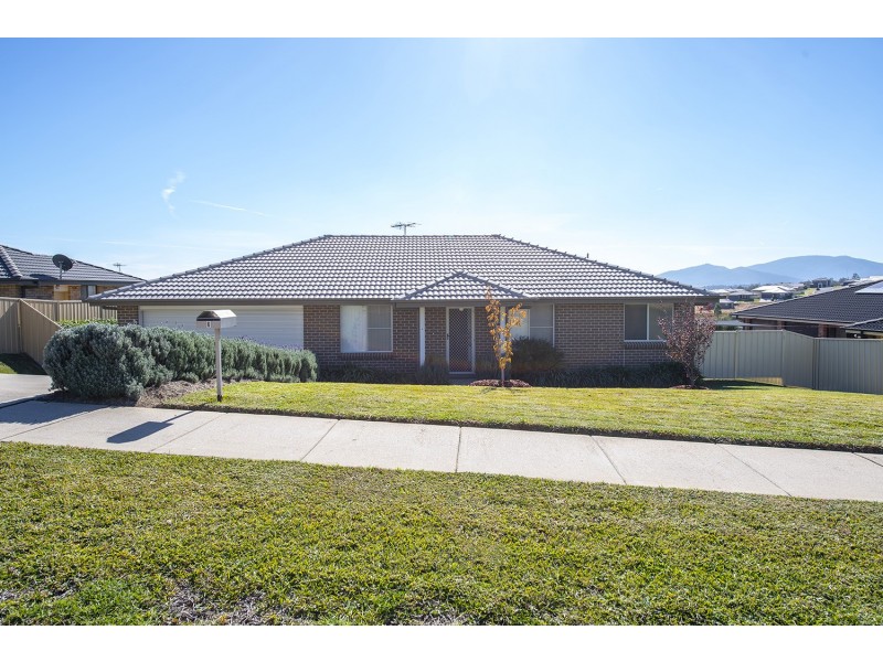 6 Northerly Close, Muswellbrook NSW 2333