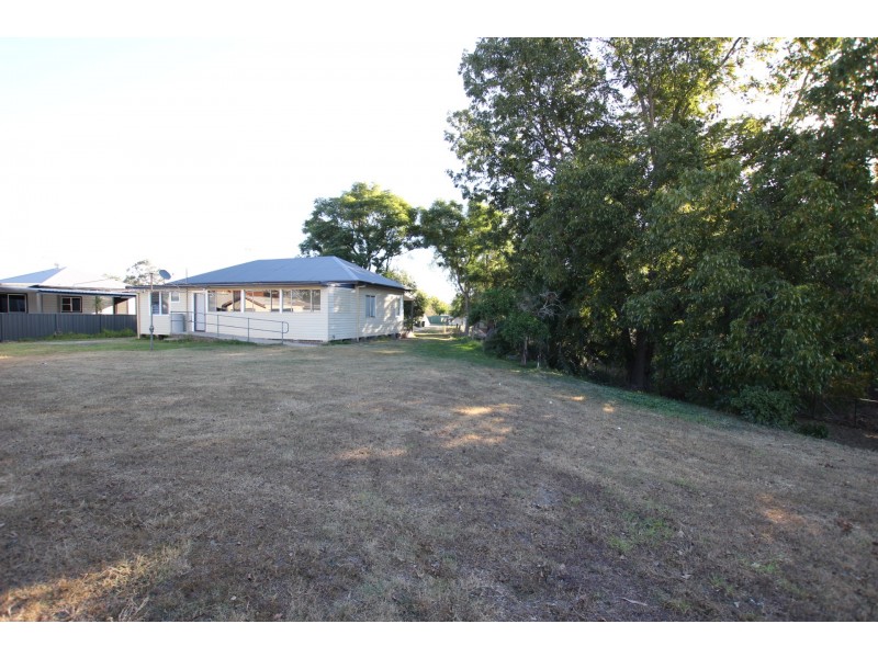 9 Clifford Street, Muswellbrook NSW 2333