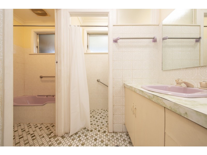 13 Gordon Street, Aberdeen NSW 2336